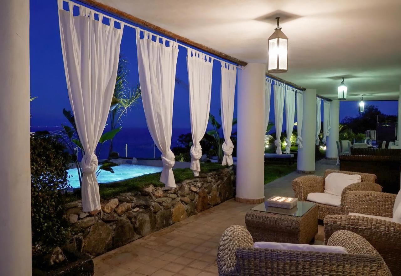 Luxury Taorum Villa With Spectacular Sea Views In تاورمينا المظهر الخارجي الصورة