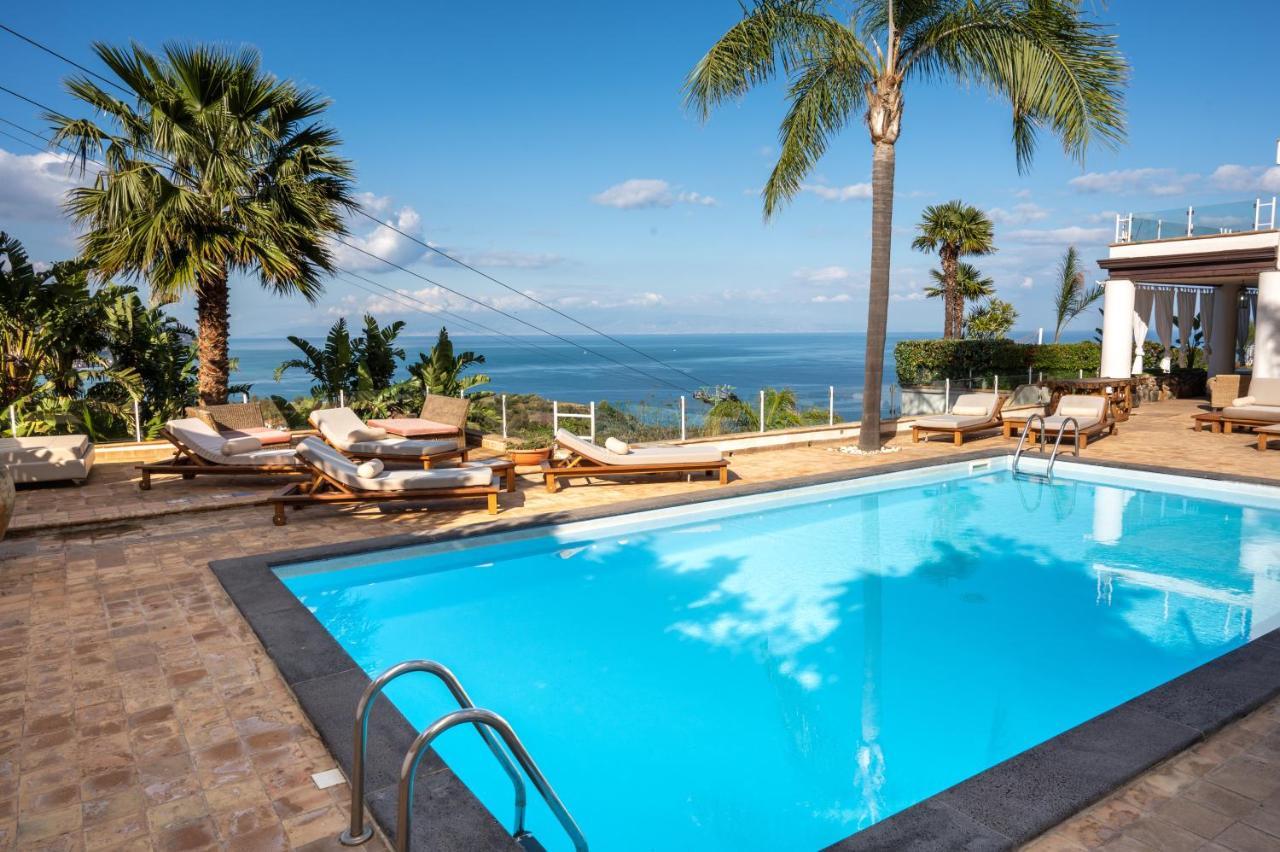 Luxury Taorum Villa With Spectacular Sea Views In تاورمينا المظهر الخارجي الصورة