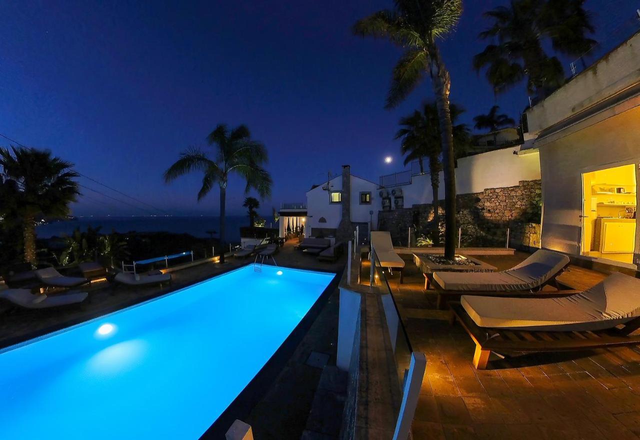 Luxury Taorum Villa With Spectacular Sea Views In تاورمينا المظهر الخارجي الصورة