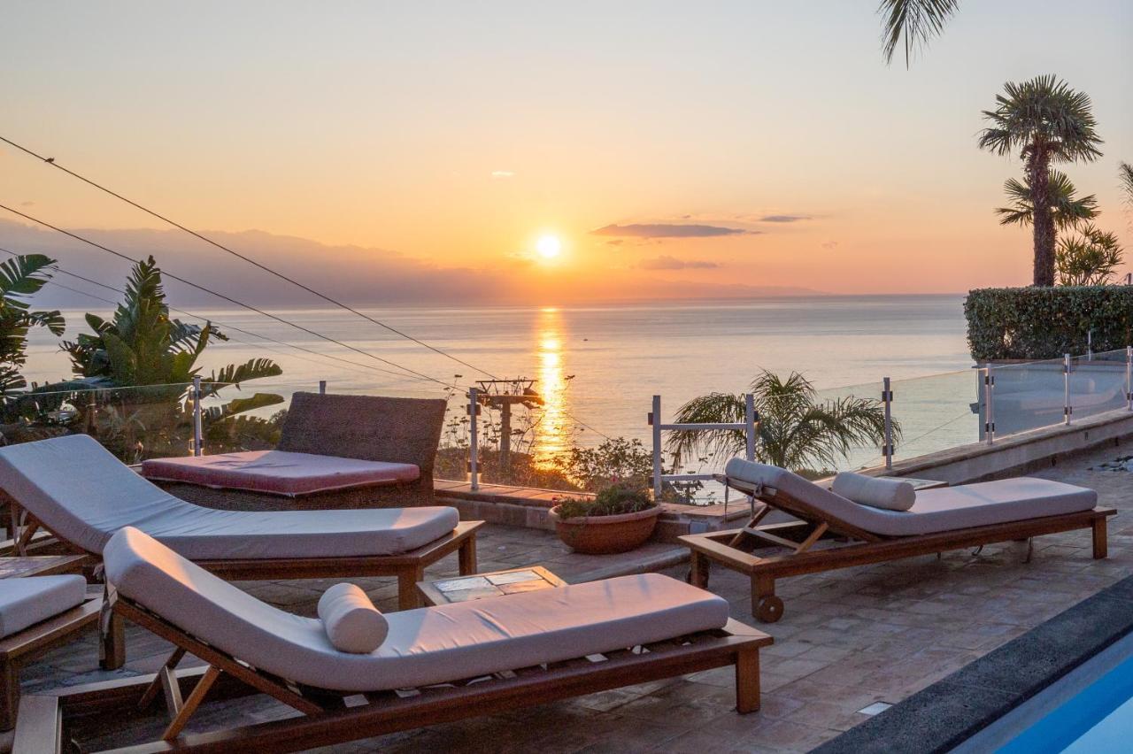 Luxury Taorum Villa With Spectacular Sea Views In تاورمينا المظهر الخارجي الصورة