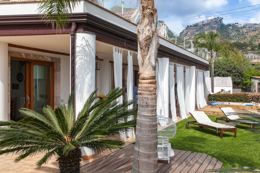 Luxury Taorum Villa With Spectacular Sea Views In تاورمينا المظهر الخارجي الصورة