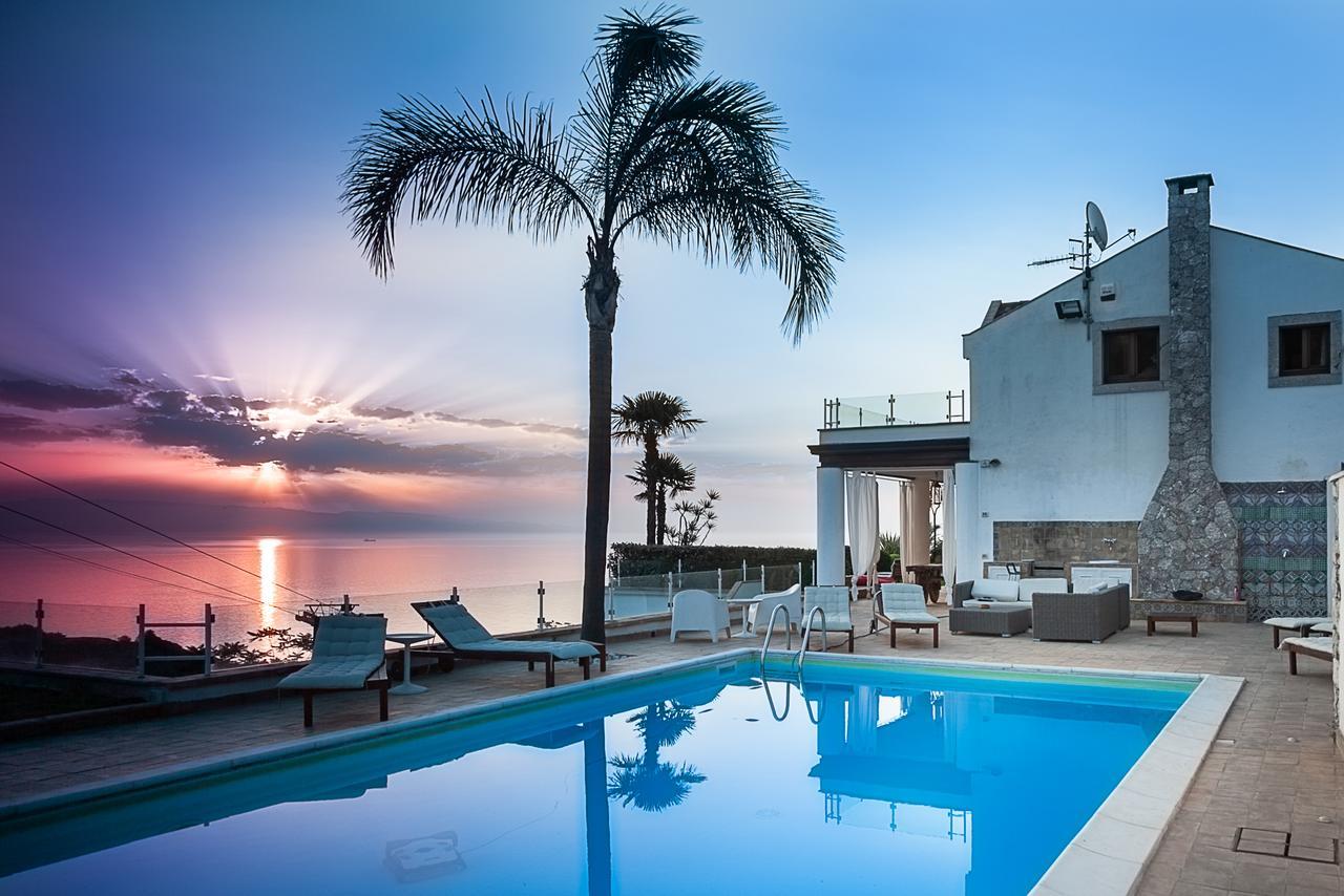 Luxury Taorum Villa With Spectacular Sea Views In تاورمينا المظهر الخارجي الصورة