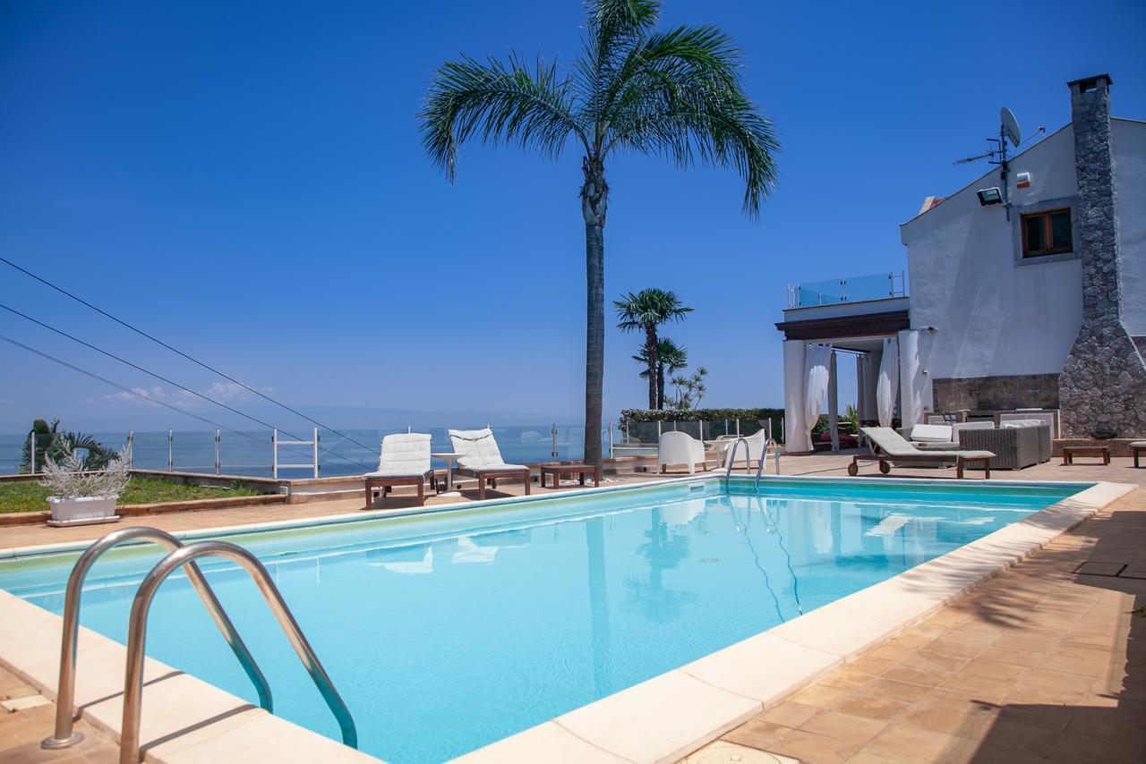 Luxury Taorum Villa With Spectacular Sea Views In تاورمينا المظهر الخارجي الصورة