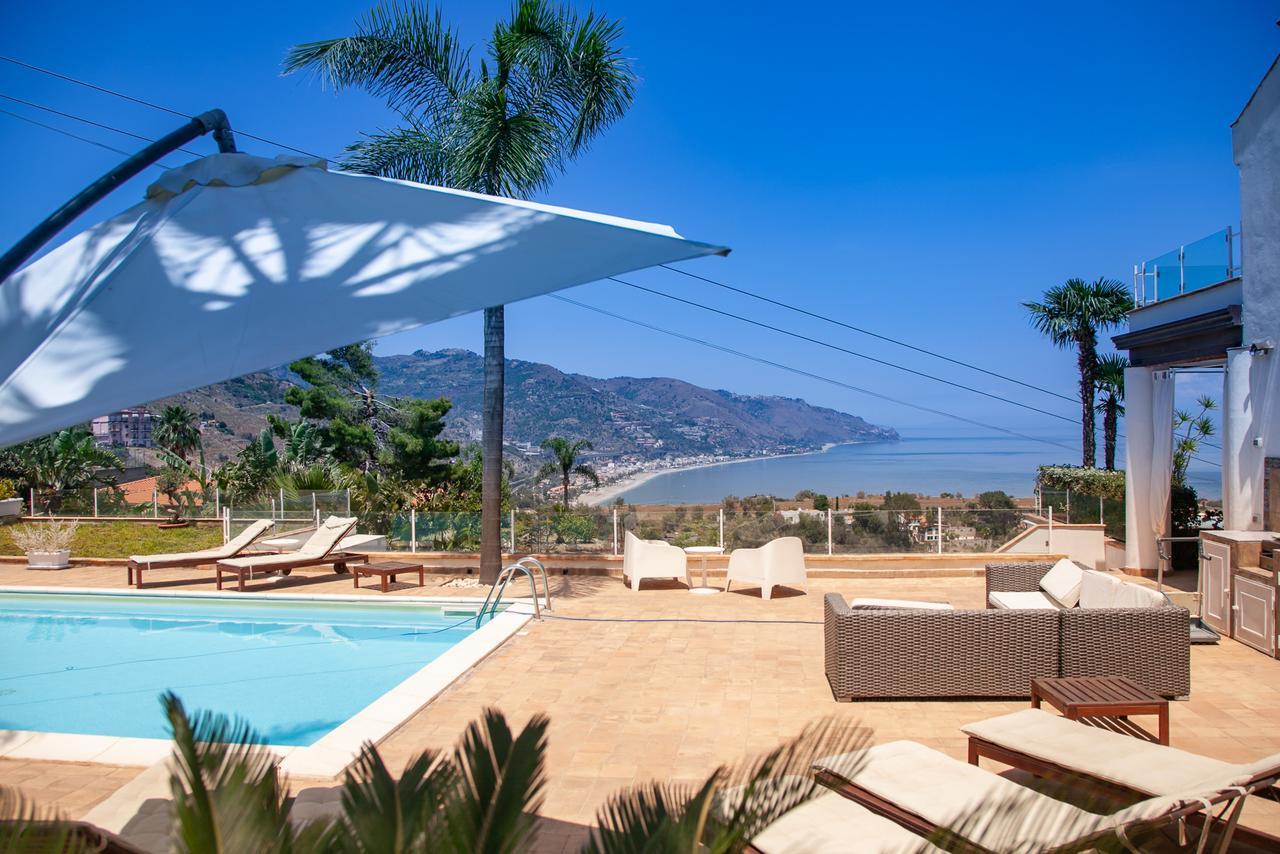 Luxury Taorum Villa With Spectacular Sea Views In تاورمينا المظهر الخارجي الصورة