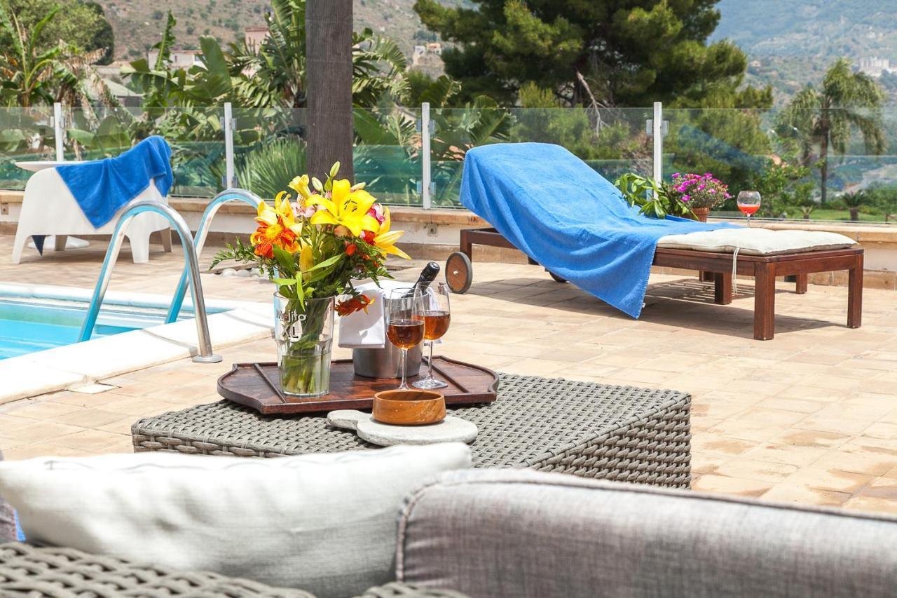 Luxury Taorum Villa With Spectacular Sea Views In تاورمينا المظهر الخارجي الصورة